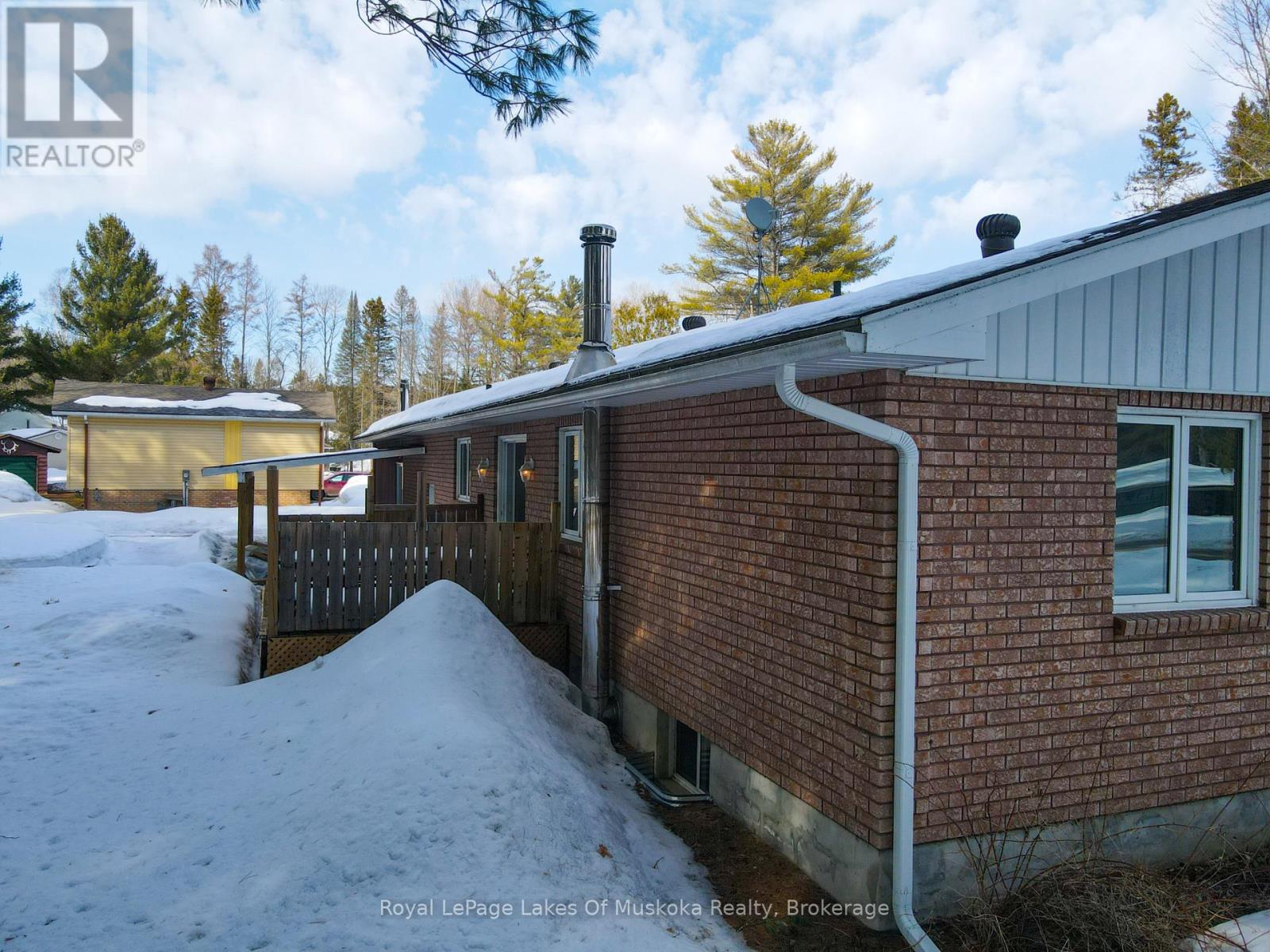 2 Quirt Crescent, Sundridge, Ontario  P0A 1Z0 - Photo 33 - X12933952
