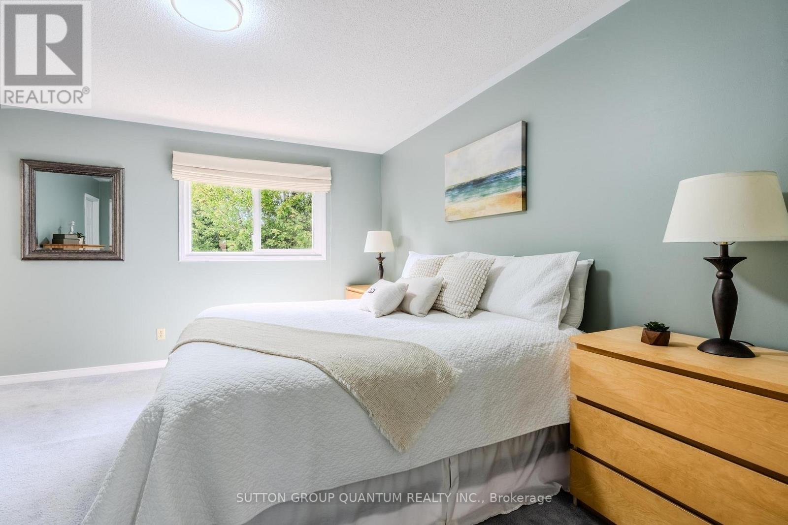 1237 Blackburn Drive, Oakville, Ontario  L6M 2W5 - Photo 22 - W12933930