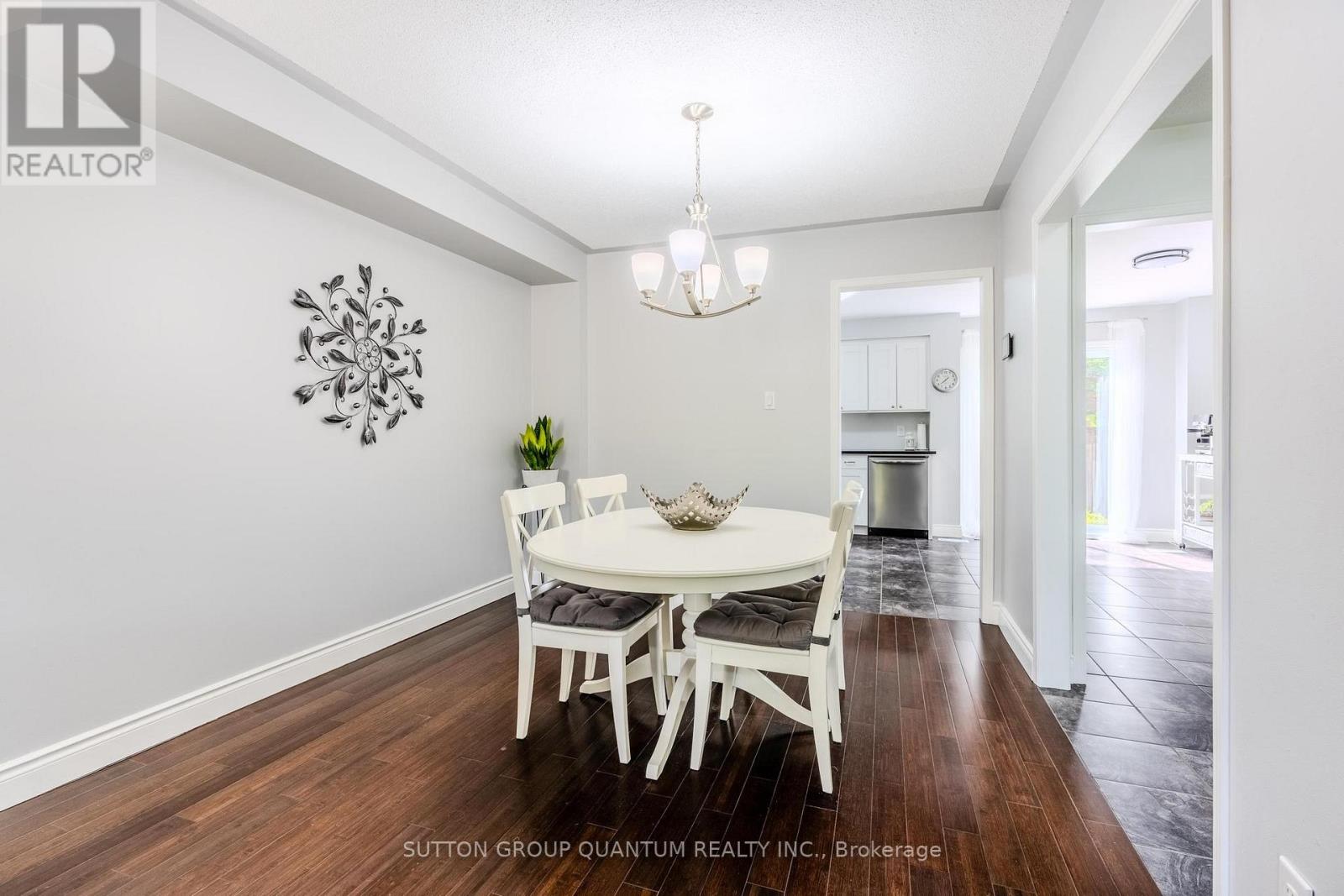 1237 Blackburn Drive, Oakville, Ontario  L6M 2W5 - Photo 7 - W12933930