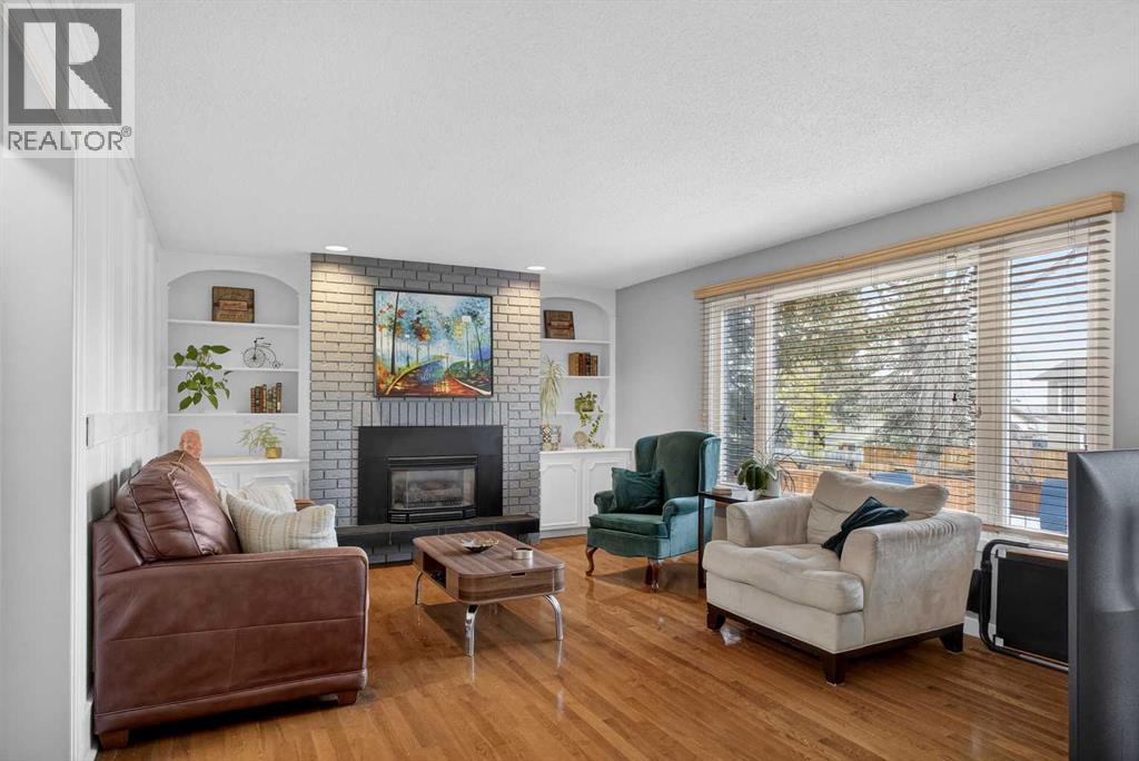 1480 Berkley Drive NW, Calgary, Alberta  T3k 1T8 - Photo 11 - A2283274