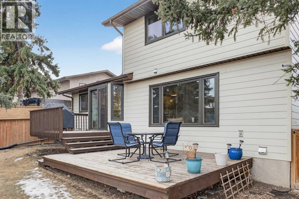 1480 Berkley Drive NW, Calgary, Alberta  T3k 1T8 - Photo 32 - A2283274