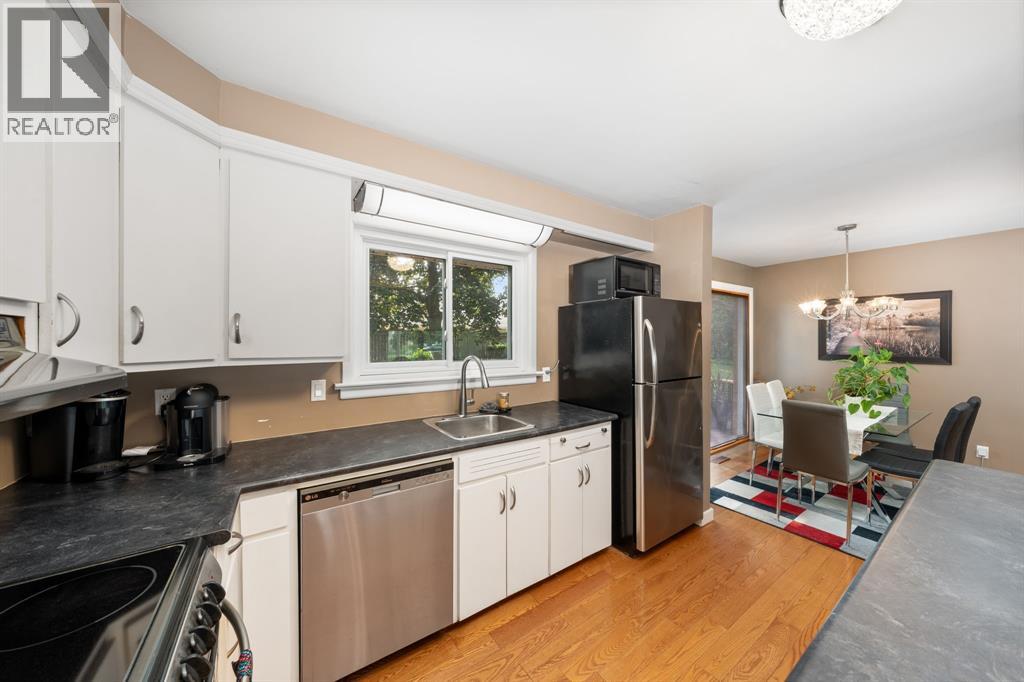 1220 Ridgewood Drive, Sarnia, Ontario  N7V 3R1 - Photo 14 - 26006334