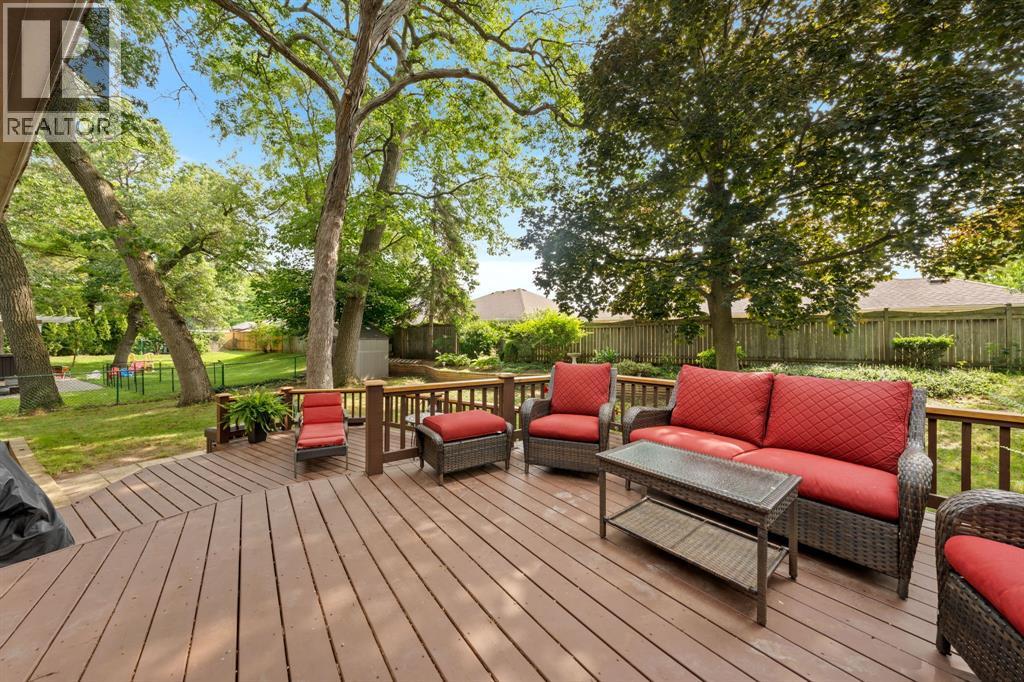 1220 Ridgewood Drive, Sarnia, Ontario  N7V 3R1 - Photo 42 - 26006334