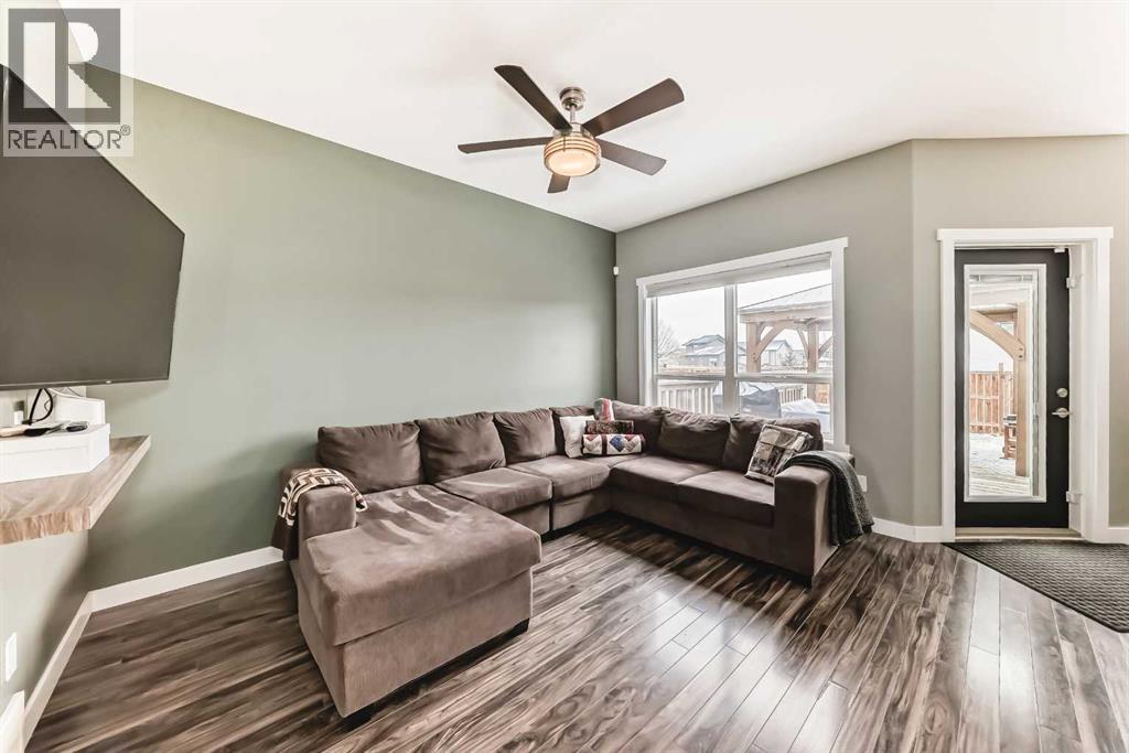 3 Hanson Green, Penhold, Alberta  T0M 1R0 - Photo 10 - A2295623