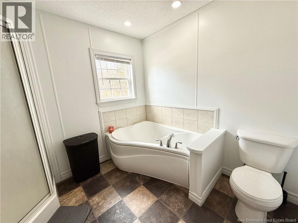 46 Macdonald Road, Miramichi, New Brunswick  E1V 6J6 - Photo 18 - NB136027