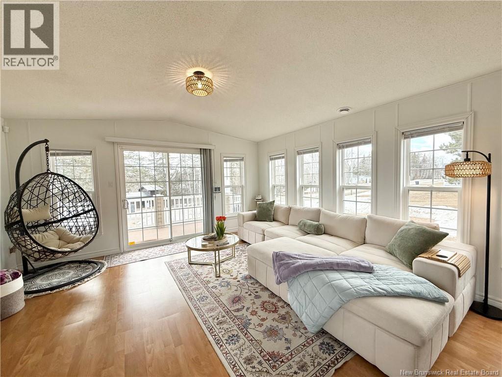 46 Macdonald Road, Miramichi, New Brunswick  E1V 6J6 - Photo 4 - NB136027