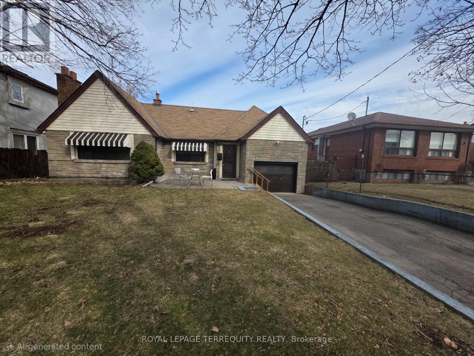 34 DOWNSVIEW AVENUE, Toronto, Ontario