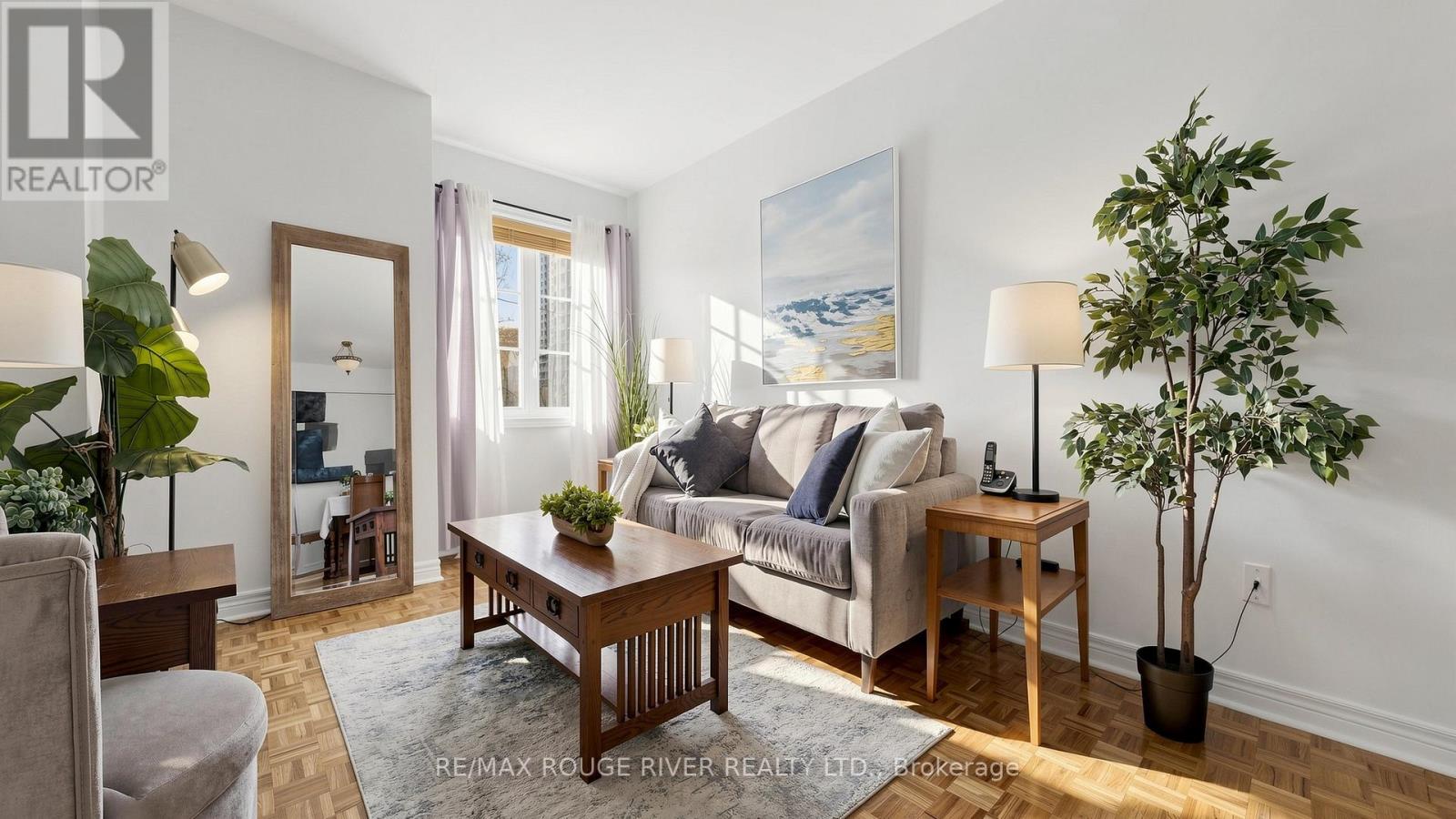 186 Brandon Avenue, Toronto, Ontario  M6H 4H2 - Photo 3 - W12933834