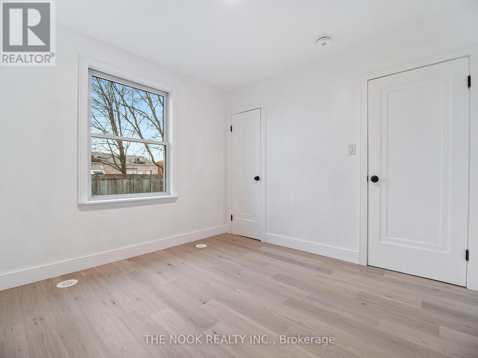 Upper - 590 Athol Street E, Oshawa, Ontario  L1H 1M3 - Photo 13 - E12934050