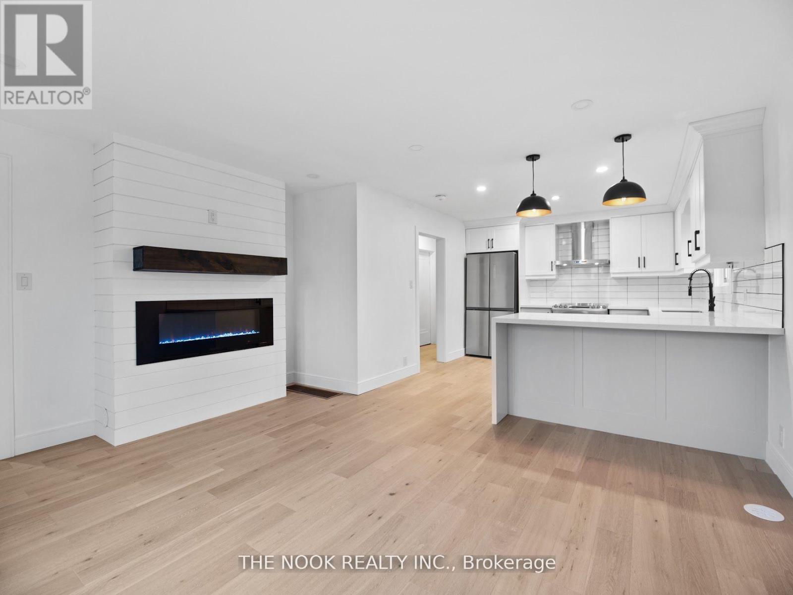 Upper - 590 Athol Street E, Oshawa, Ontario  L1H 1M3 - Photo 6 - E12934050