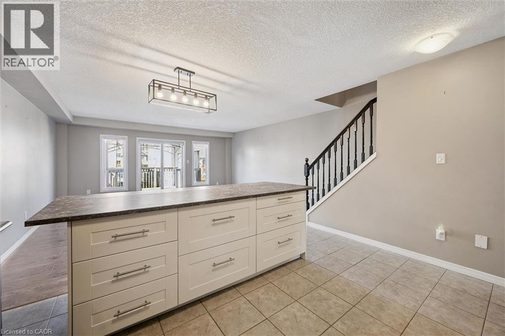 3045 Springmeadow Road Unit# 3, London, Ontario  N6J 3V9 - Photo 8 - 40814007