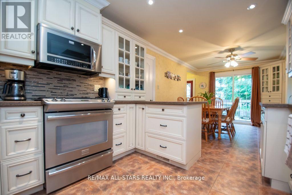 690 Post Road, Kawartha Lakes, Ontario  K0L 2X0 - Photo 11 - X12933976