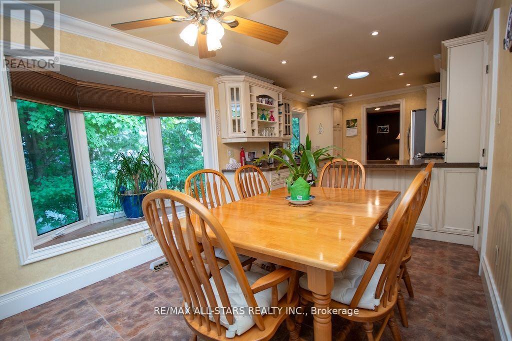 690 Post Road, Kawartha Lakes, Ontario  K0L 2X0 - Photo 16 - X12933976