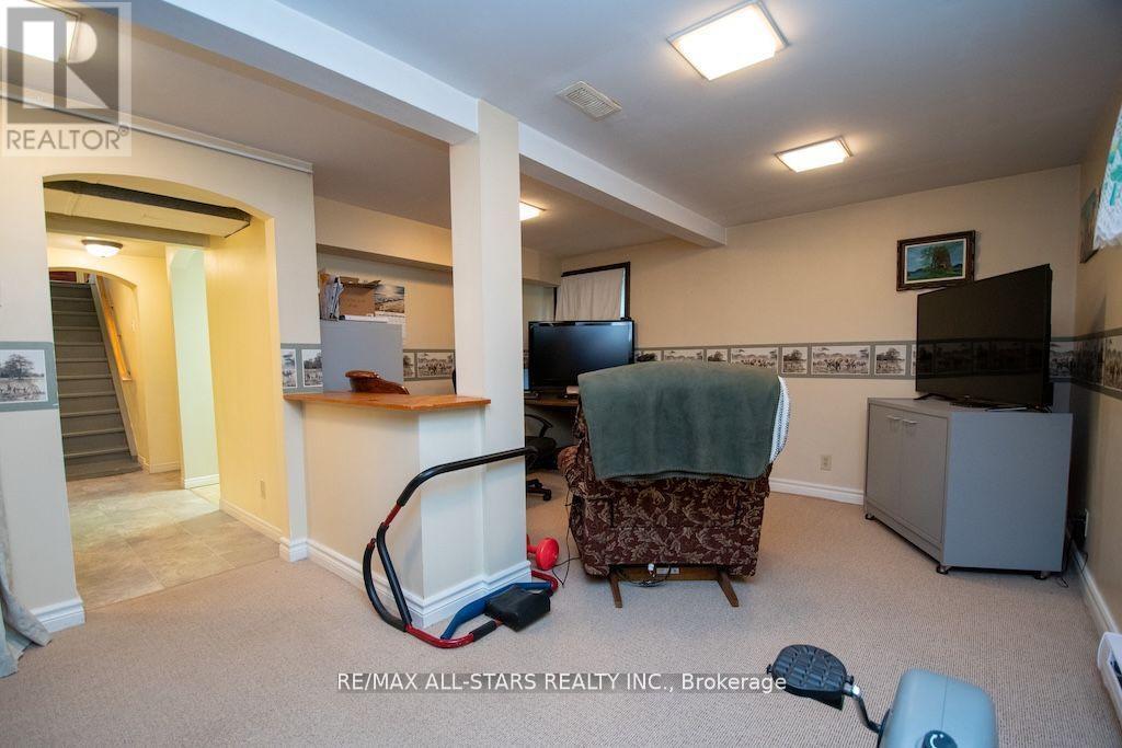 690 Post Road, Kawartha Lakes, Ontario  K0L 2X0 - Photo 28 - X12933976