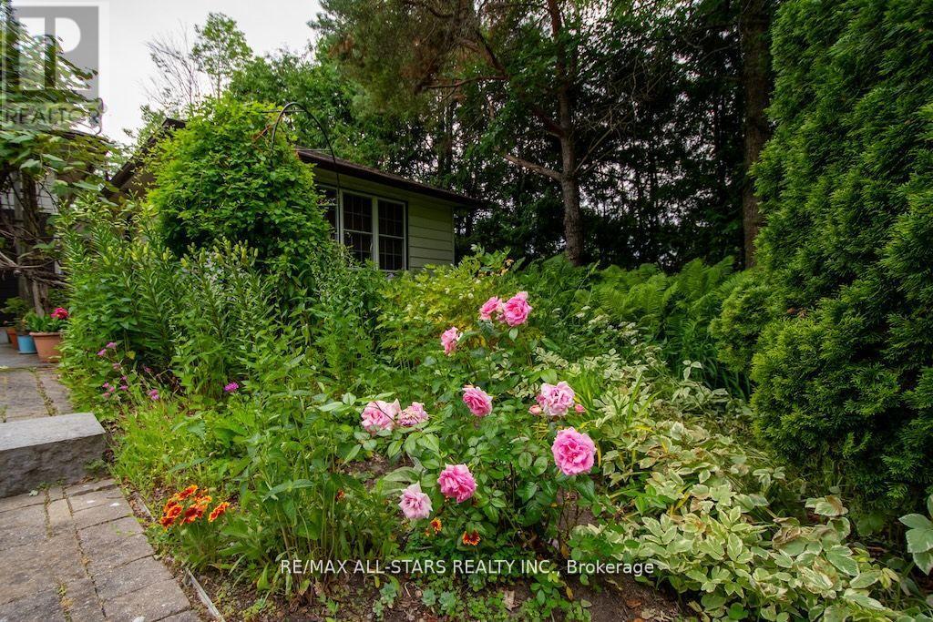 690 Post Road, Kawartha Lakes, Ontario  K0L 2X0 - Photo 41 - X12933976