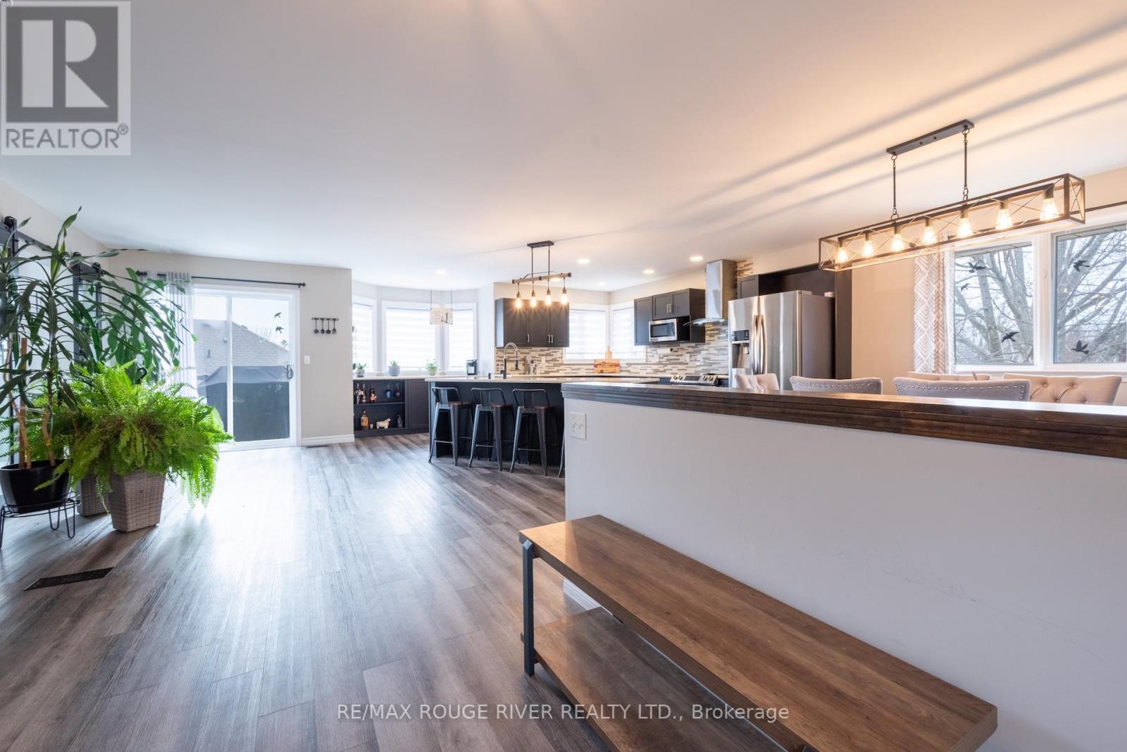 345 Booth Court, Cobourg, Ontario  K9A 5N5 - Photo 6 - X12934000