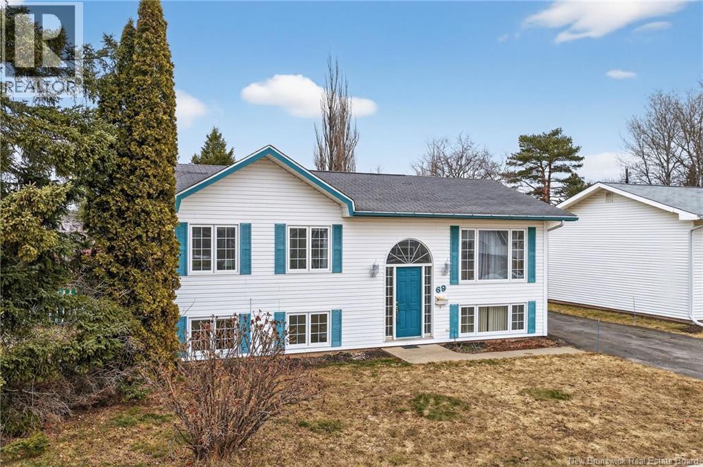 69 Pasadena Drive, Moncton, New Brunswick  E1G 1H7 - Photo 1 - NB134620