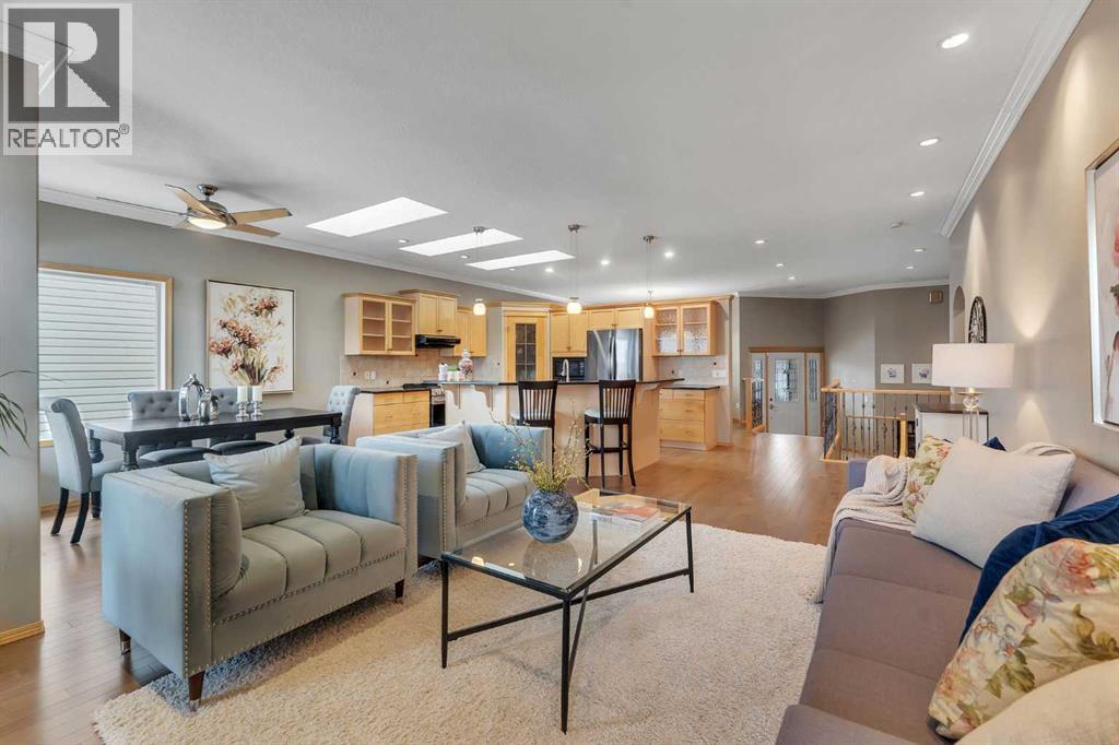 1907 Woodside Boulevard Nw, Airdrie, Alberta  T4B 2M4 - Photo 12 - A2295912