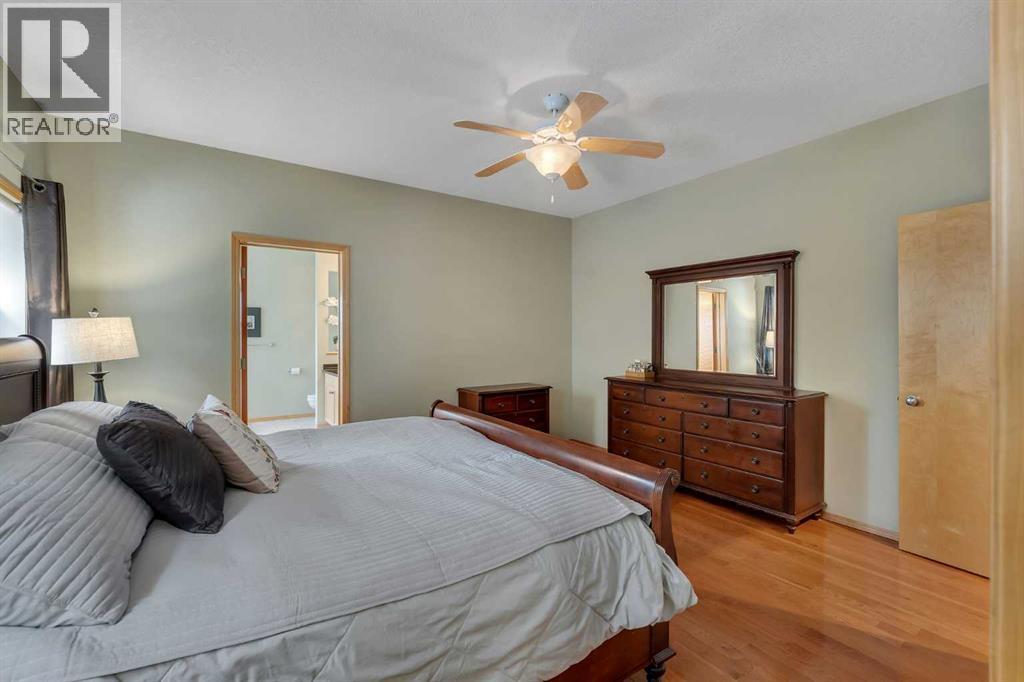 1907 Woodside Boulevard Nw, Airdrie, Alberta  T4B 2M4 - Photo 23 - A2295912