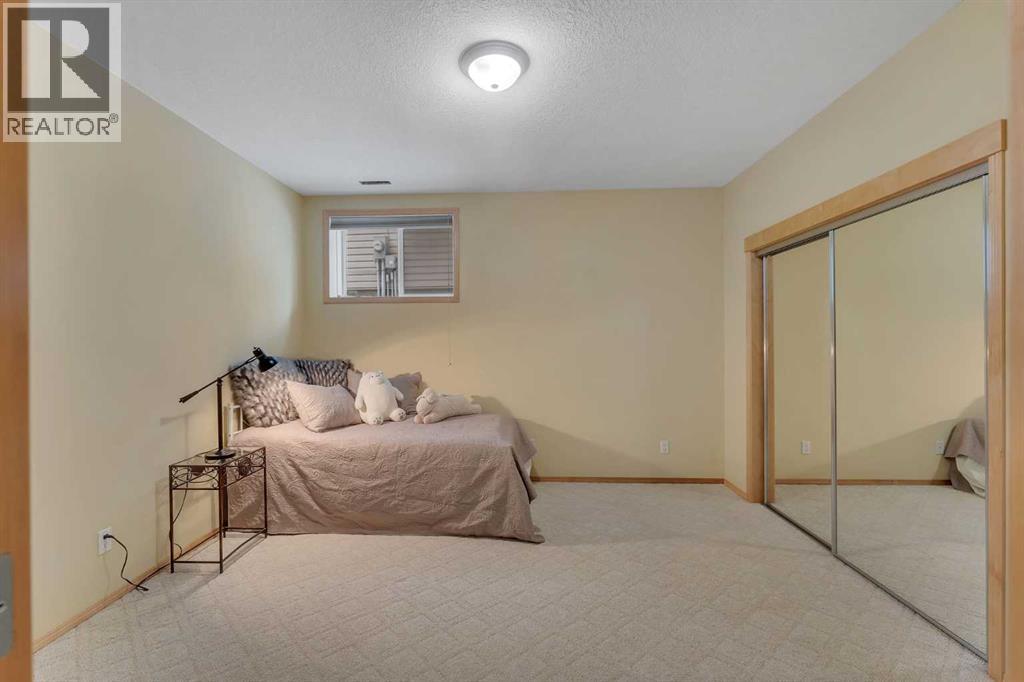 1907 Woodside Boulevard Nw, Airdrie, Alberta  T4B 2M4 - Photo 37 - A2295912