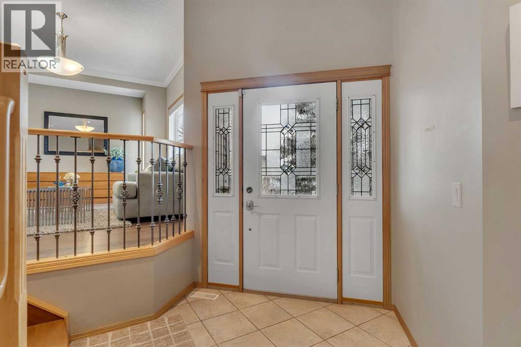 1907 Woodside Boulevard Nw, Airdrie, Alberta  T4B 2M4 - Photo 5 - A2295912