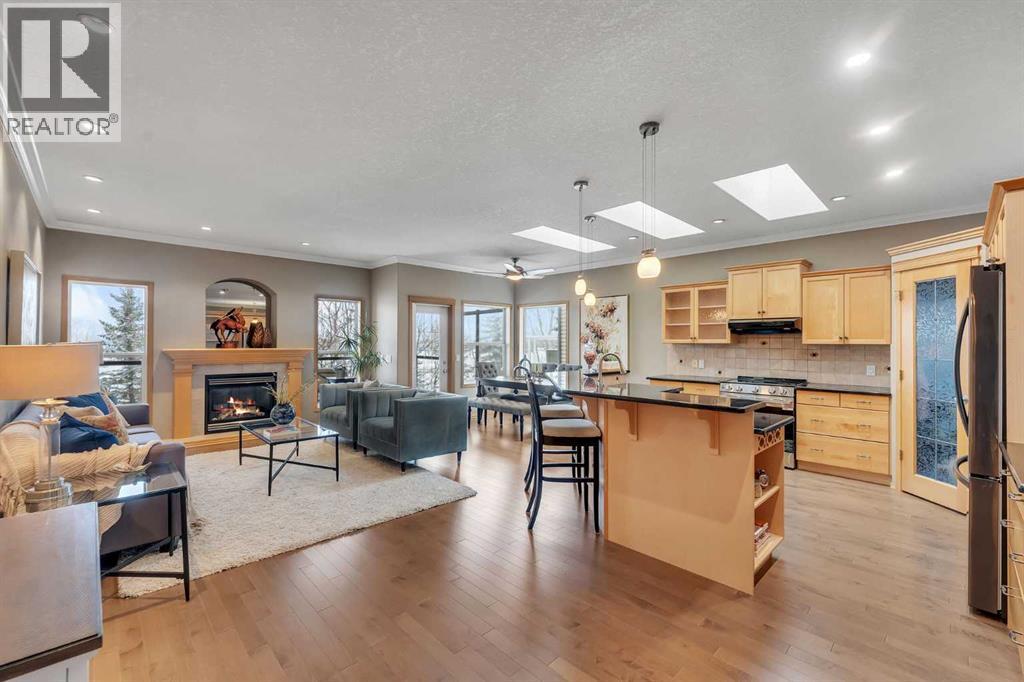 1907 Woodside Boulevard Nw, Airdrie, Alberta  T4B 2M4 - Photo 9 - A2295912