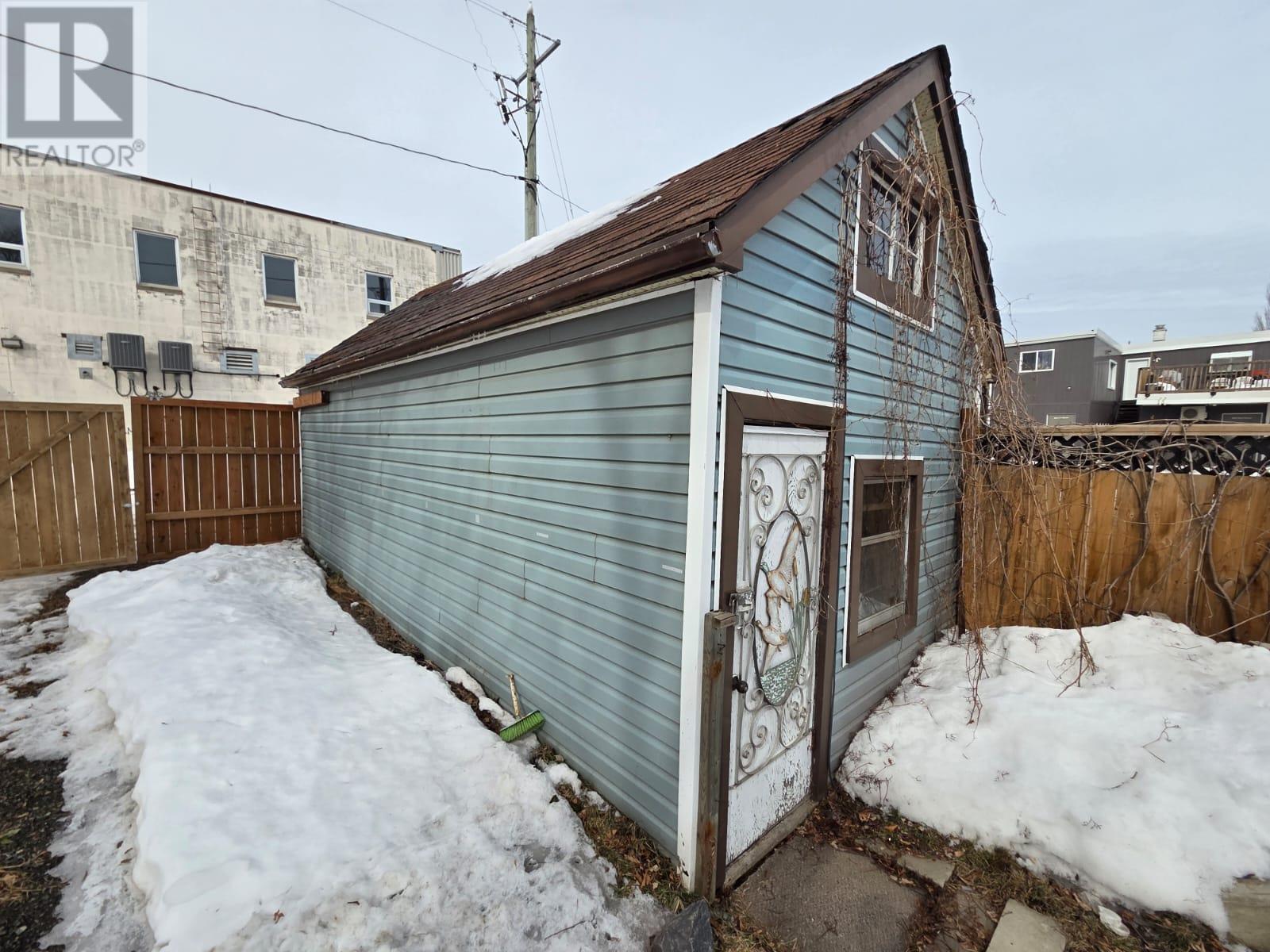 84 Machar Ave, Thunder Bay, Ontario  P7B 2Y6 - Photo 41 - TB2600438
