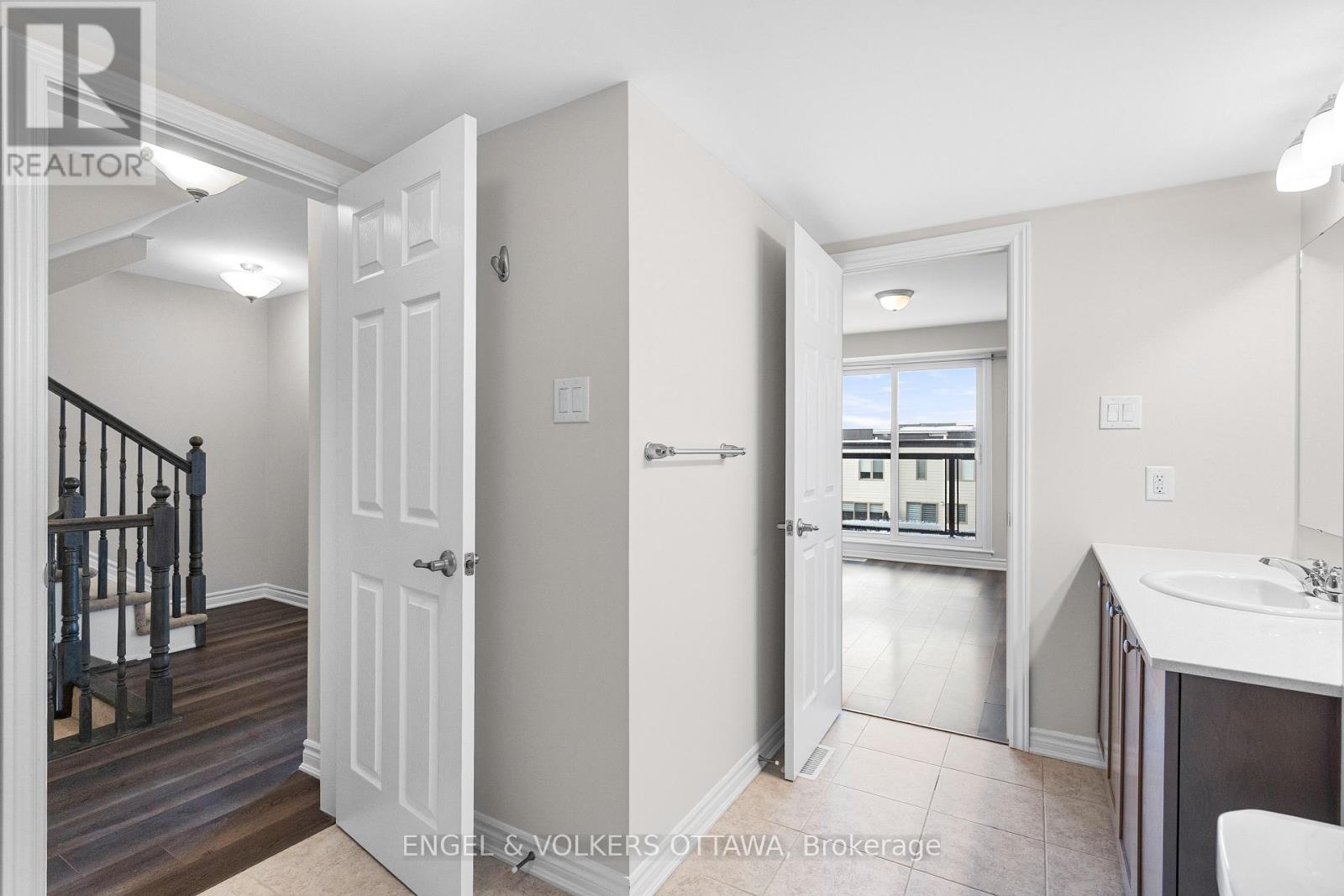 571 Ozawa Private, Ottawa, Ontario  K1K 4Z9 - Photo 25 - X12934032