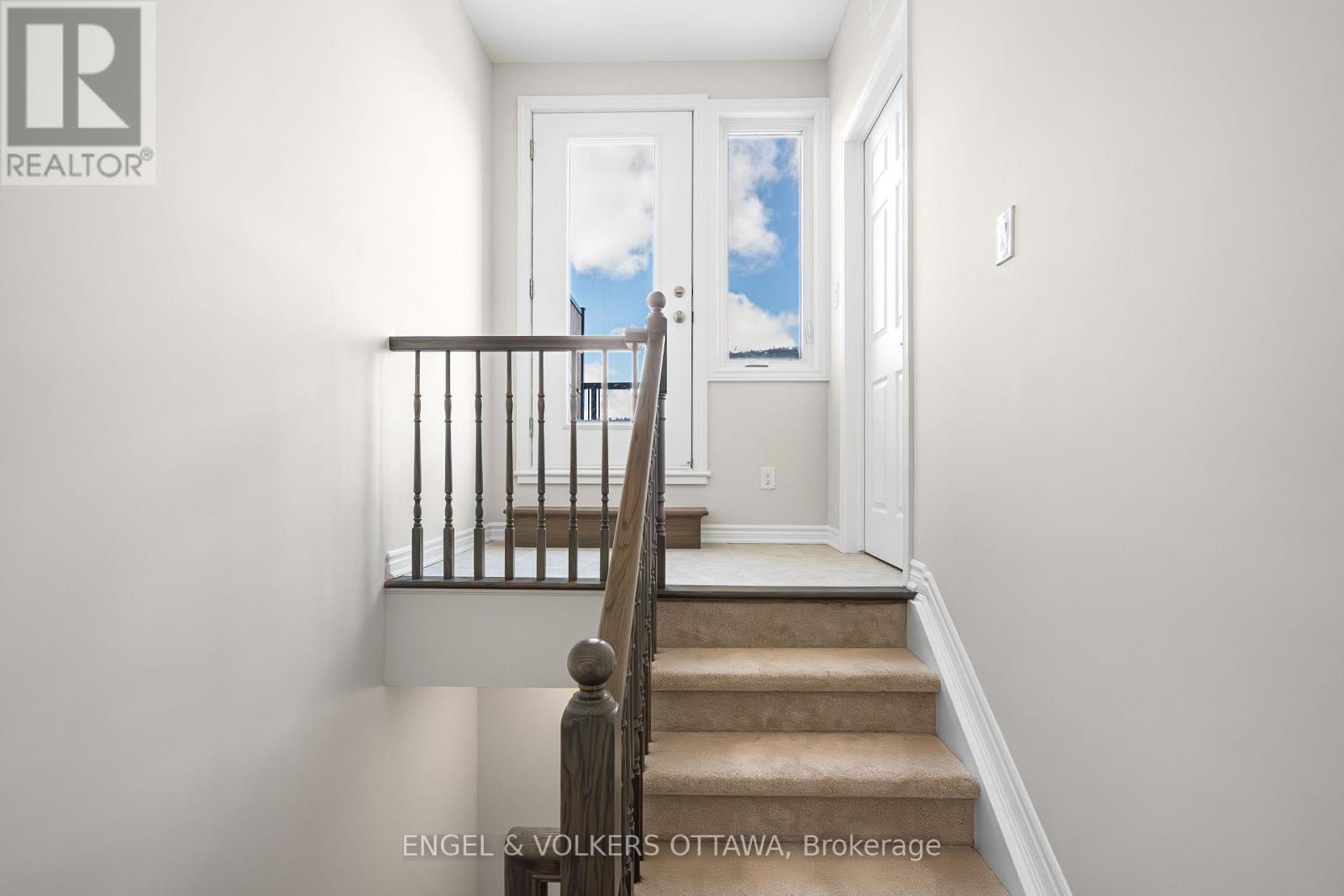 571 Ozawa Private, Ottawa, Ontario  K1K 4Z9 - Photo 29 - X12934032