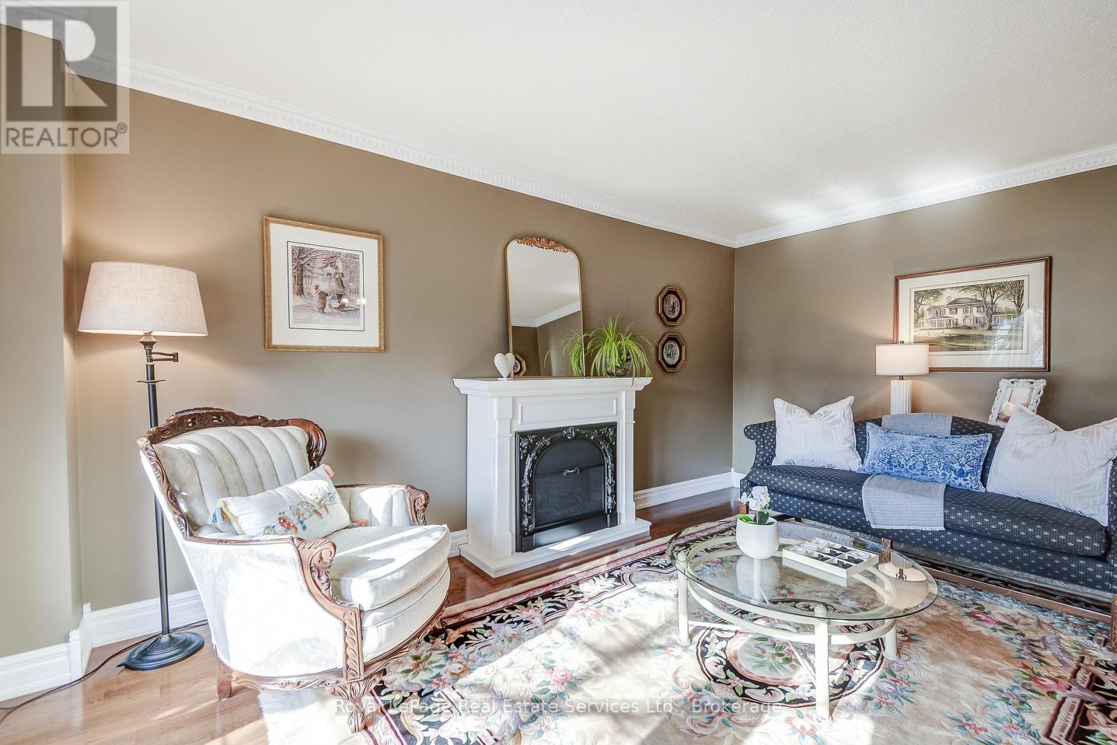 2139 Brays Lane, Oakville, Ontario  L6M 2T2 - Photo 12 - W12934058