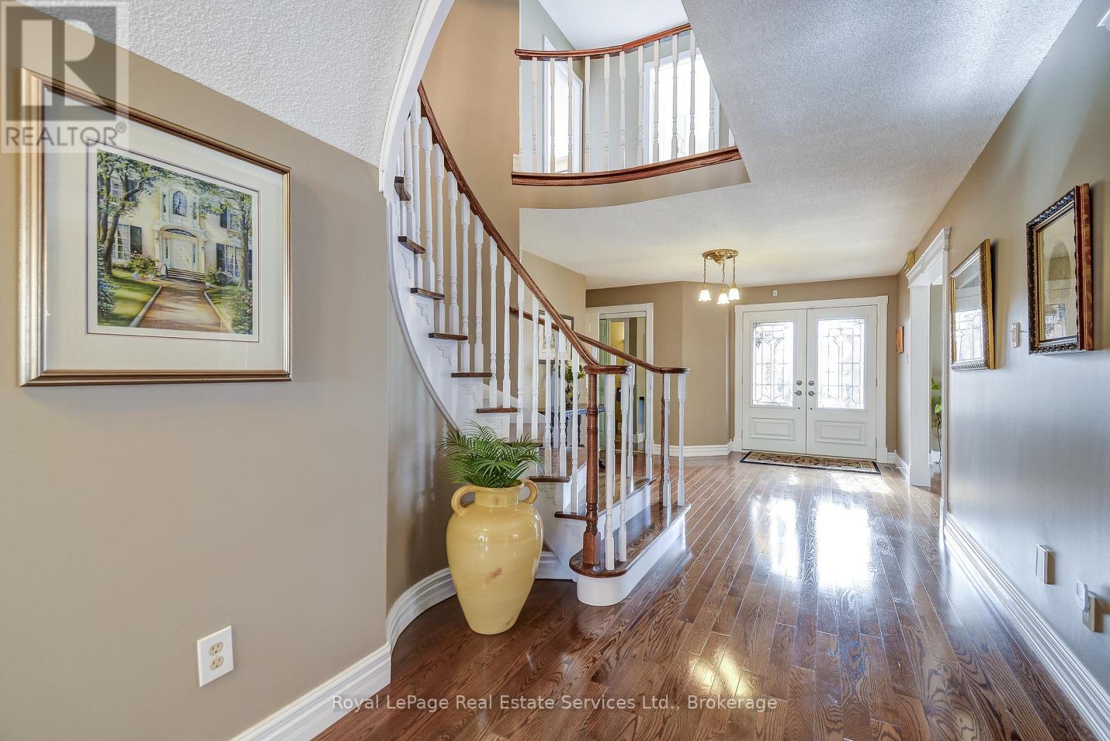 2139 Brays Lane, Oakville, Ontario  L6M 2T2 - Photo 8 - W12934058