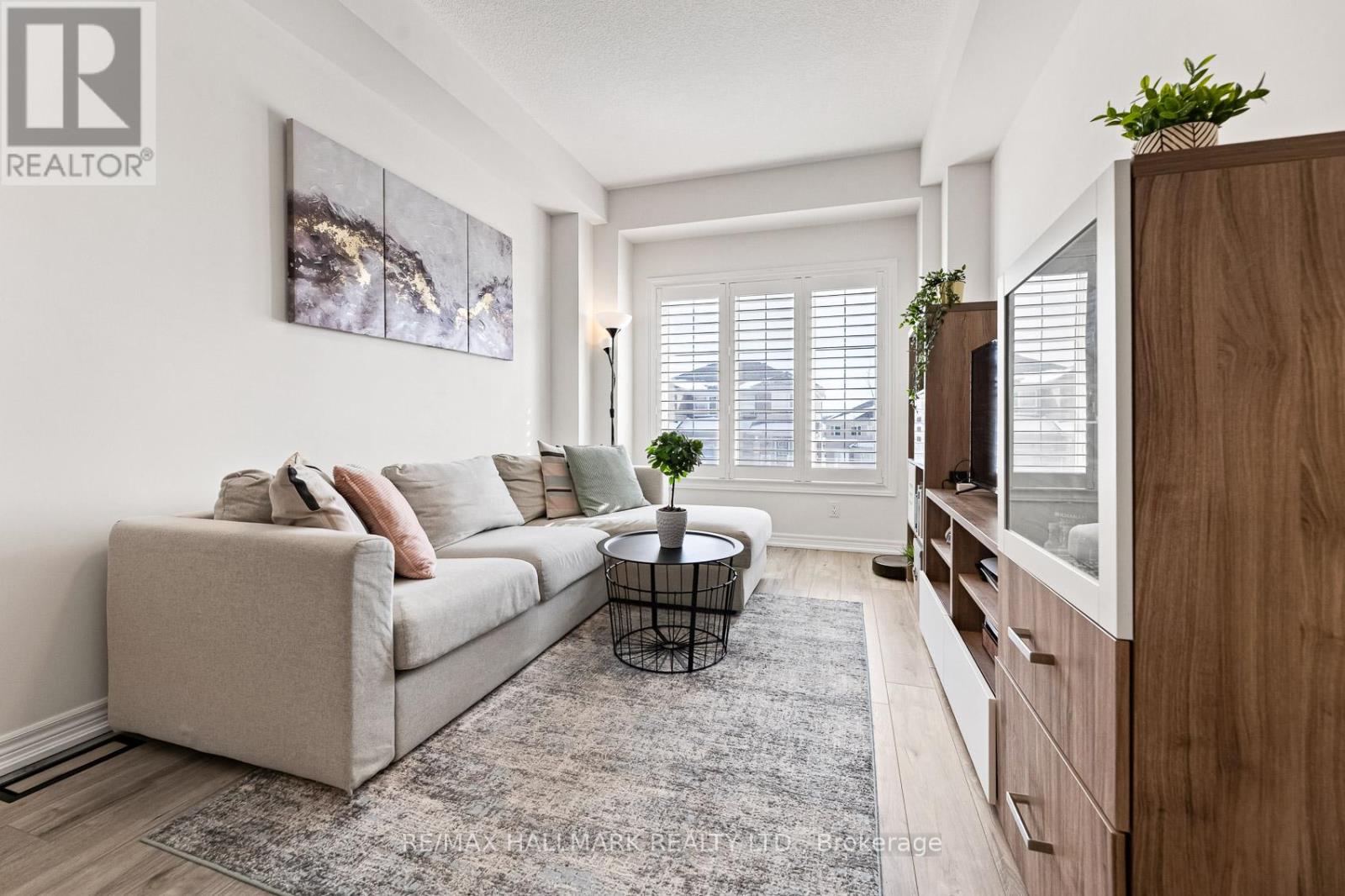 283 SKINNER ROAD, Hamilton, Ontario