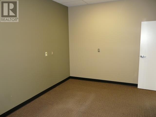 B 947 Memorial Ave, Thunder Bay, Ontario  P7B 4A1 - Photo 15 - TB252167