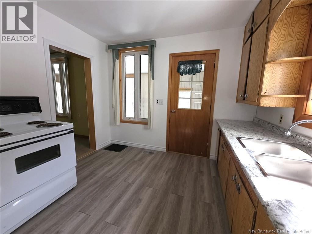 20 Roulston Avenue, Plaster Rock, New Brunswick  E7G 2R2 - Photo 18 - NB136041