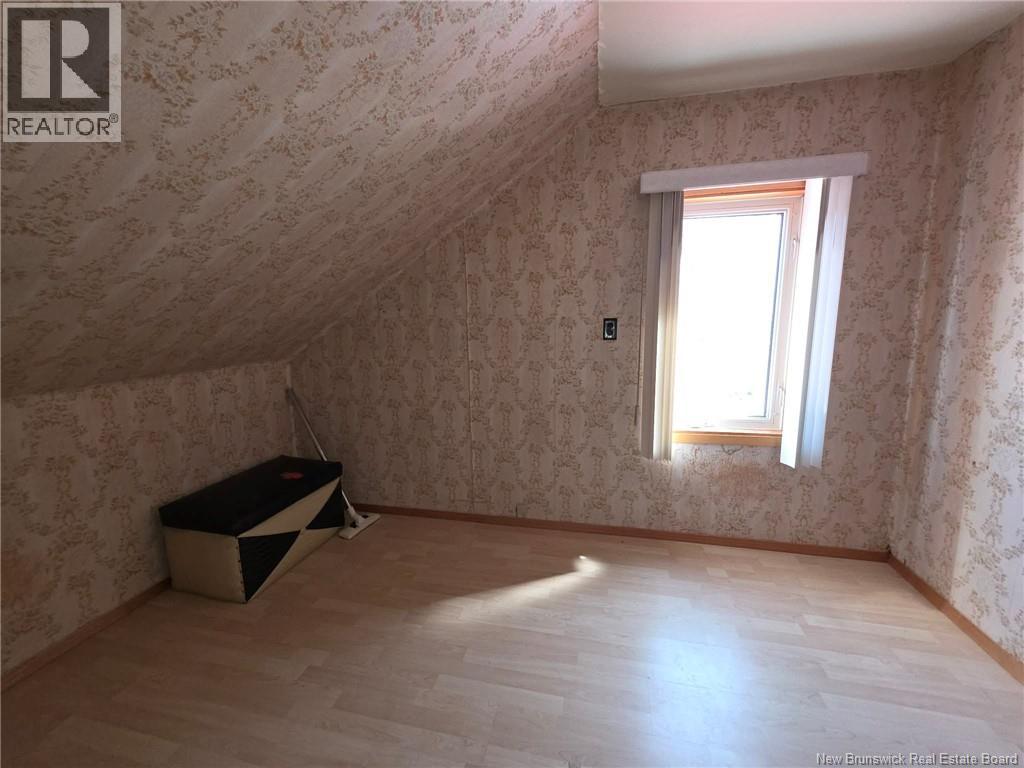 20 Roulston Avenue, Plaster Rock, New Brunswick  E7G 2R2 - Photo 32 - NB136041