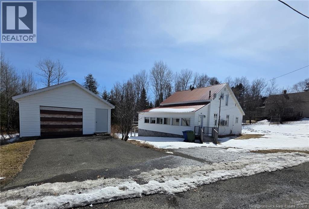 20 Roulston Avenue, Plaster Rock, New Brunswick  E7G 2R2 - Photo 34 - NB136041