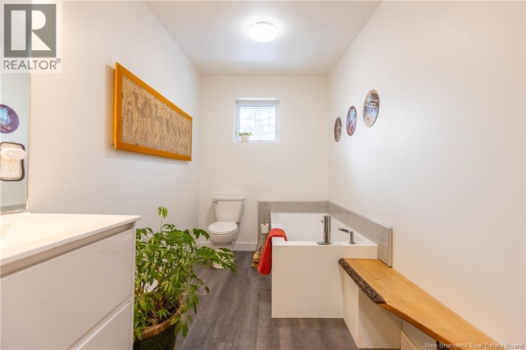 106 Charlotte Street, Sackville, New Brunswick  E4L 2Y7 - Photo 33 - NB135823