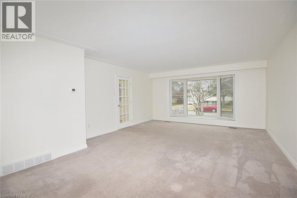 22 San Remo Drive, Hamilton, Ontario  L9C 5N3 - Photo 7 - 40815887