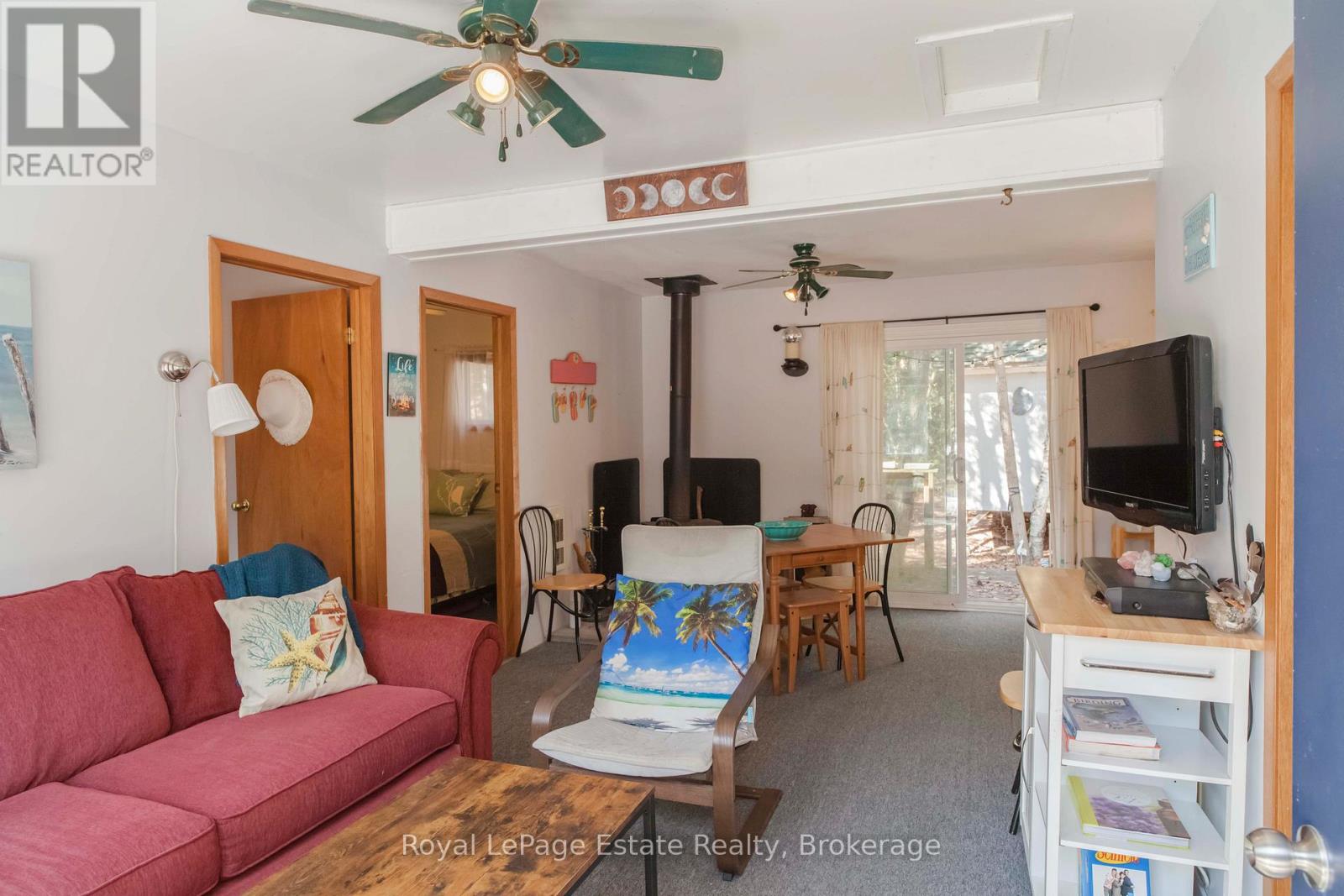 49 Thompson Avenue, Native Leased Lands, Ontario  N0H 2G0 - Photo 9 - X12933980