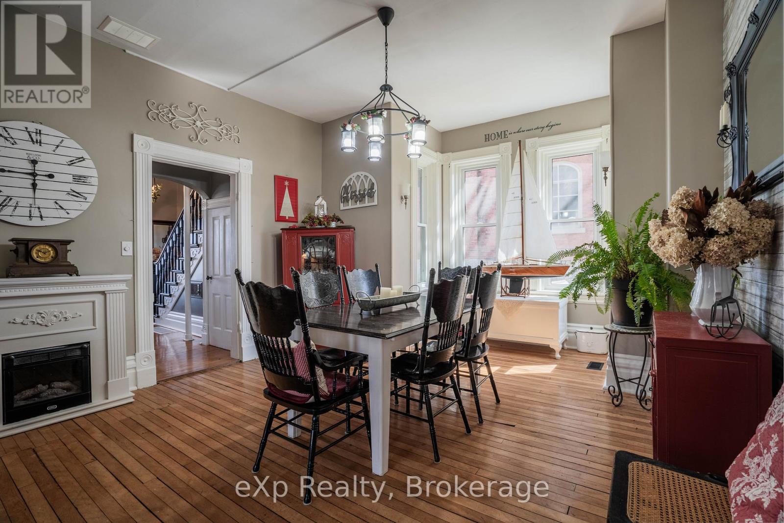 352 Berford Street, South Bruce Peninsula, Ontario N0H 2T0 - Photo 15 - X12934008