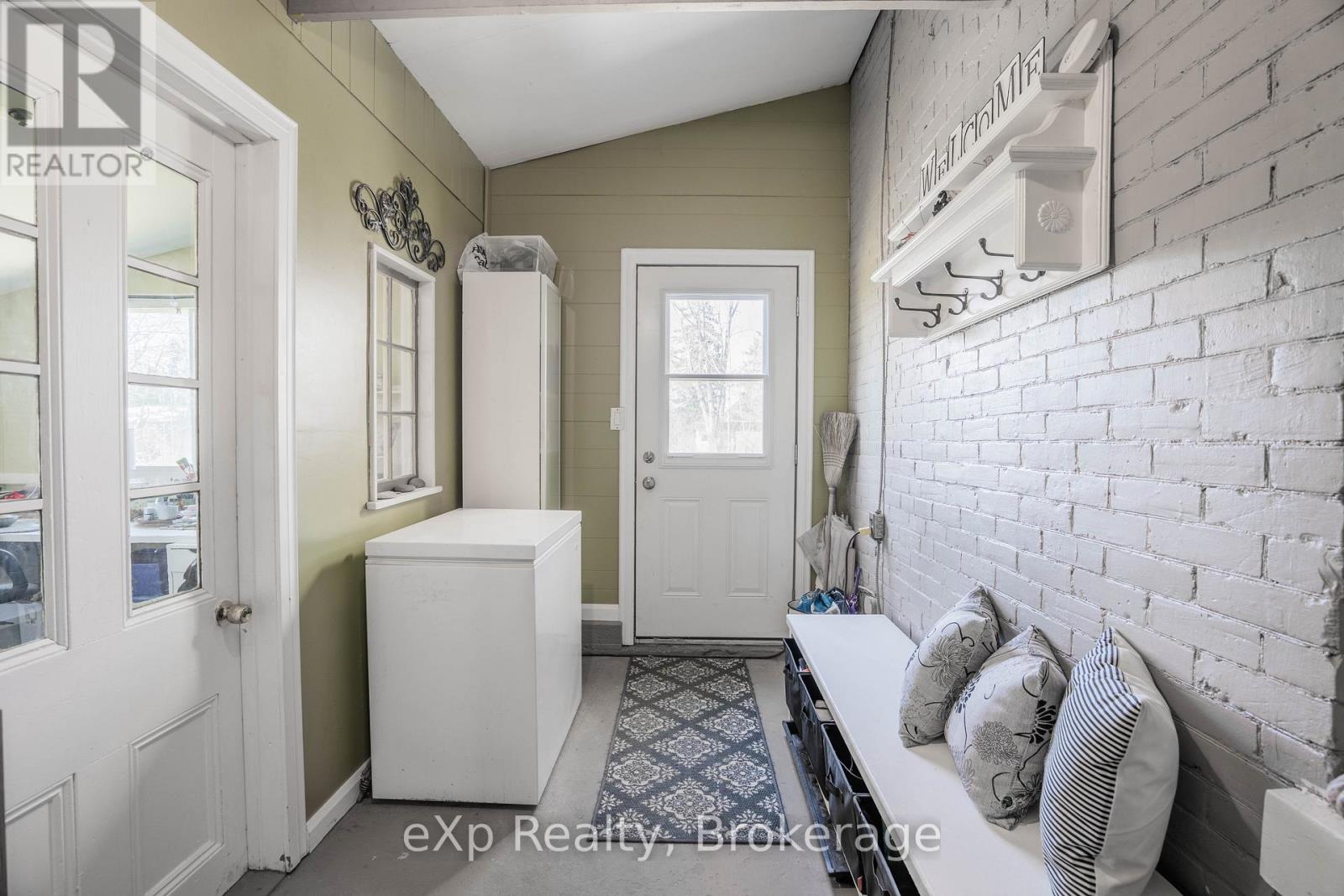 352 Berford Street, South Bruce Peninsula, Ontario N0H 2T0 - Photo 23 - X12934008