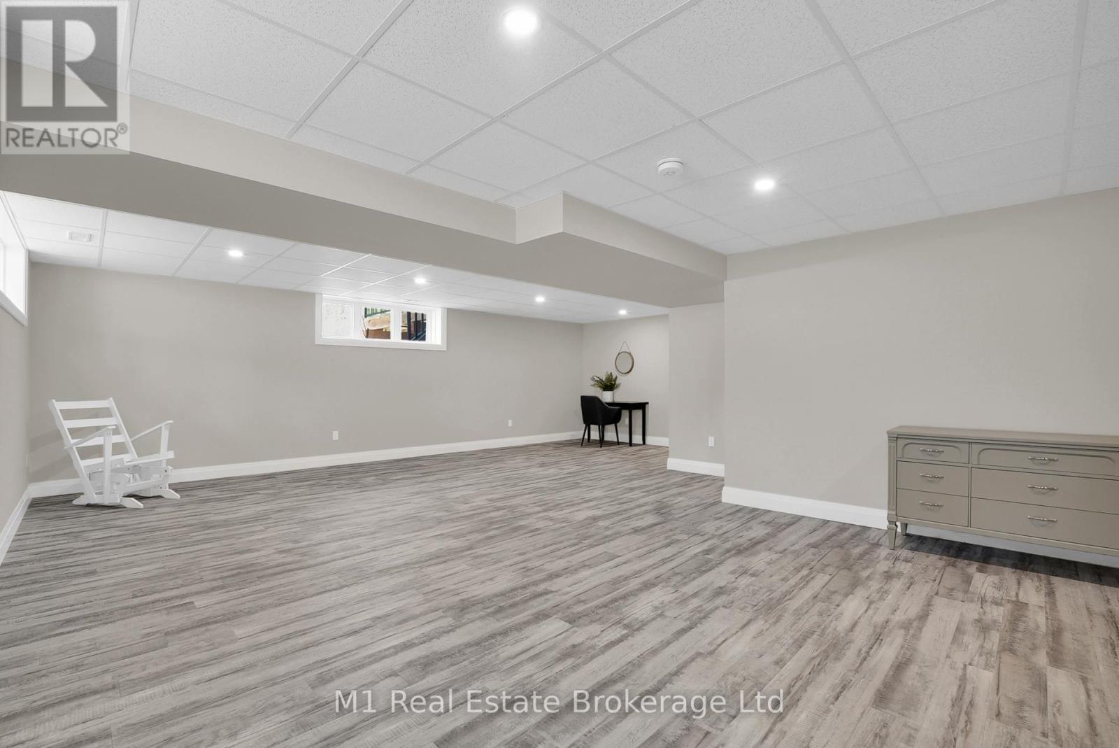 6572 12 Line, Minto, Ontario N0G 1Z0 - Photo 30 - X12934014