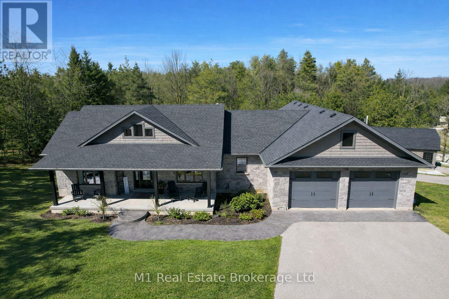 6572 12 Line, Minto, Ontario N0G 1Z0 - Photo 4 - X12934014
