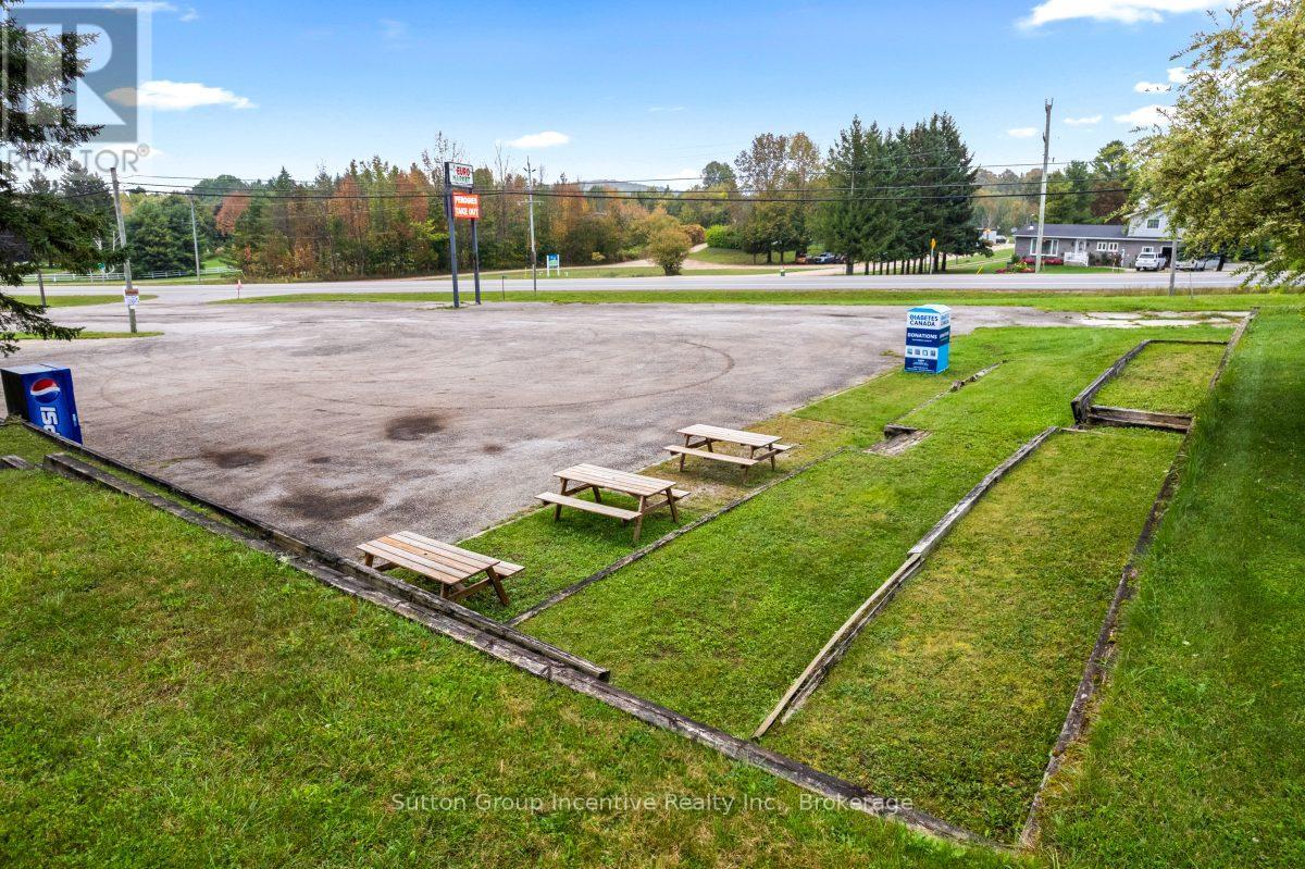 317080 6 & 10, Chatsworth, Ontario  N0H 1G0 - Photo 11 - X12934026