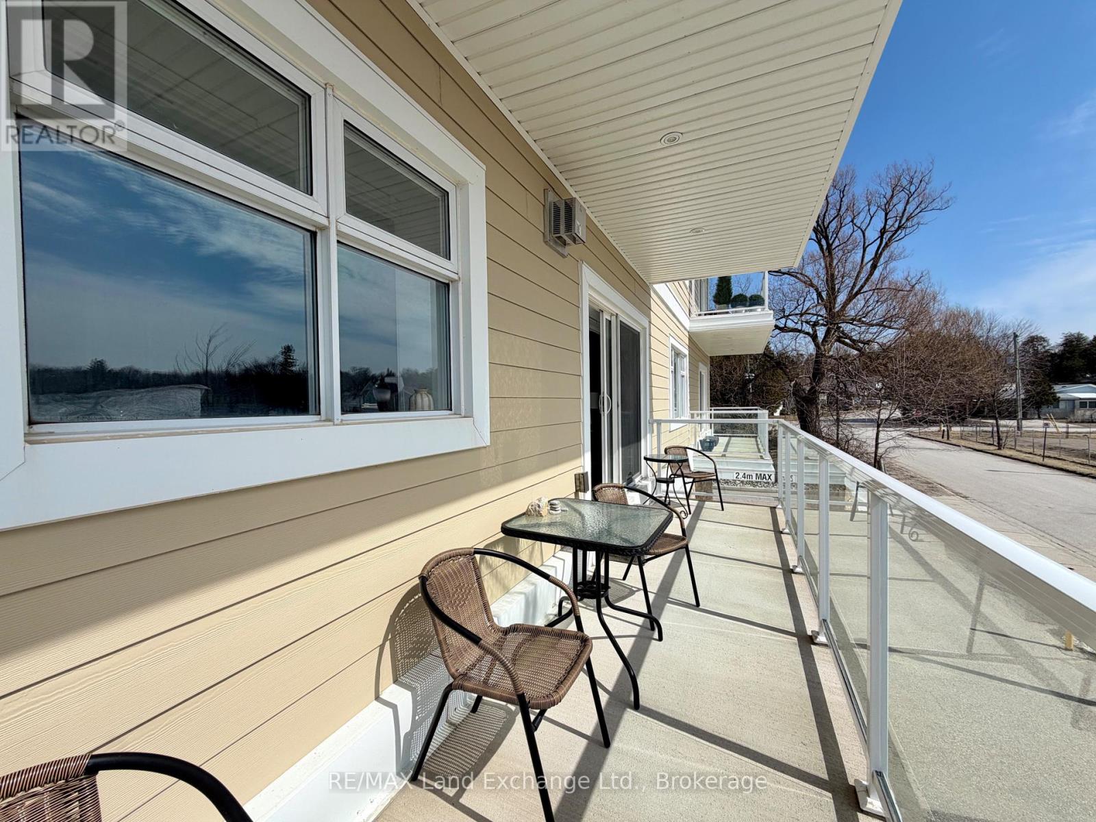 203 - 137 Elgin Street, Saugeen Shores, Ontario  N0H 2C6 - Photo 18 - X12934044