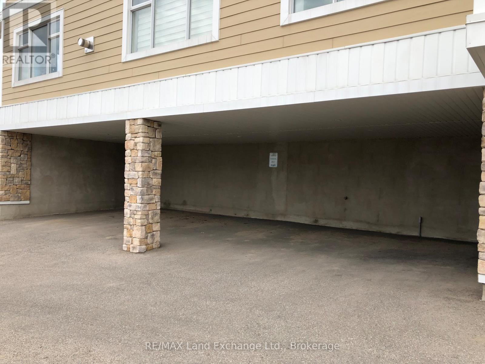 203 - 137 Elgin Street, Saugeen Shores, Ontario  N0H 2C6 - Photo 22 - X12934044