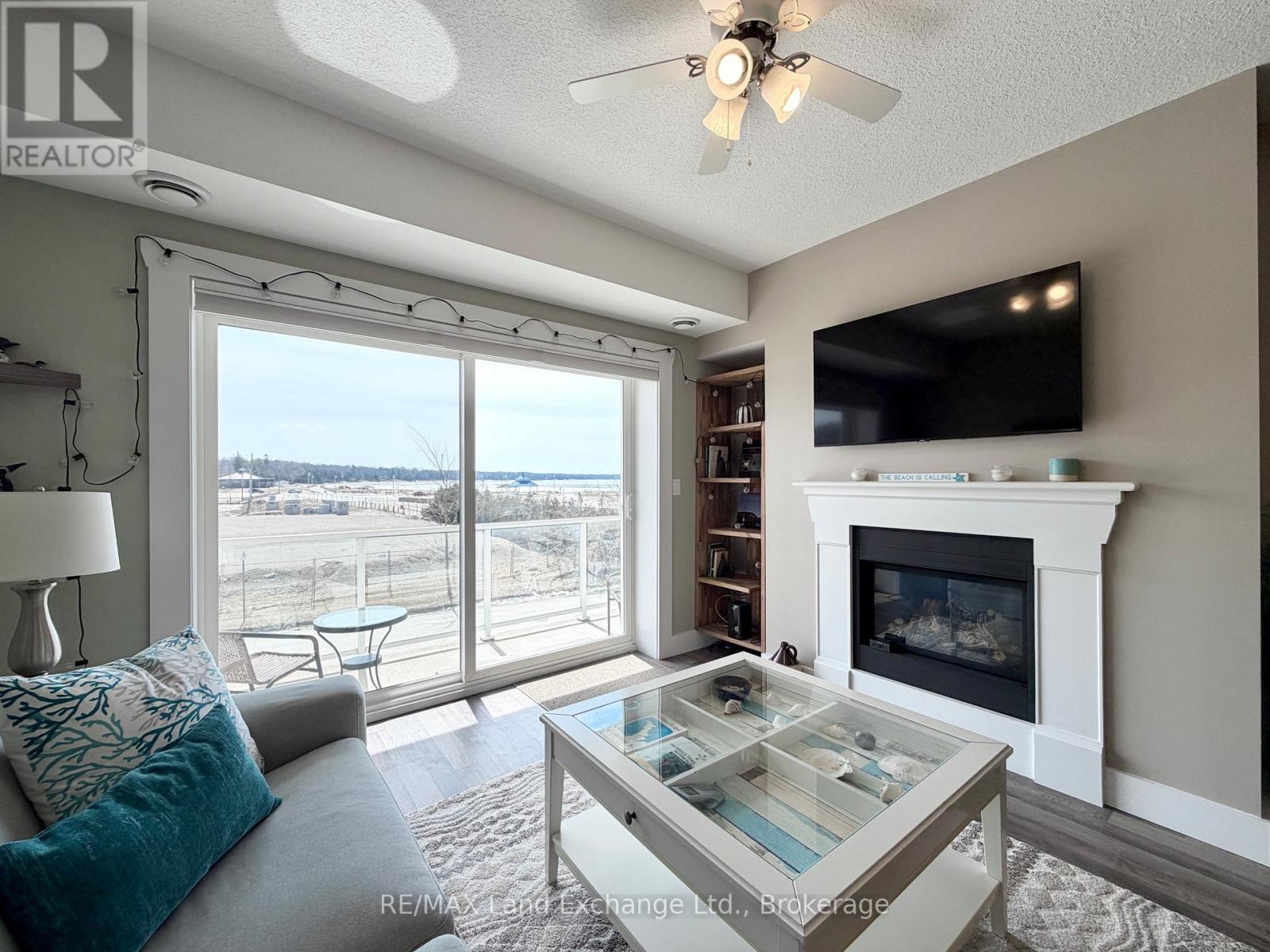 203 - 137 Elgin Street, Saugeen Shores, Ontario  N0H 2C6 - Photo 6 - X12934044