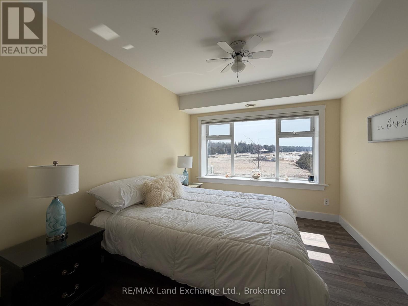 203 - 137 Elgin Street, Saugeen Shores, Ontario  N0H 2C6 - Photo 8 - X12934044