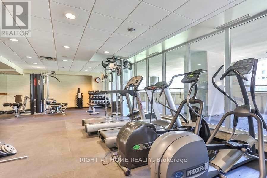 1103 - 750 Bay Street, Toronto, Ontario M5G 1N6 - Photo 21 - C12933978