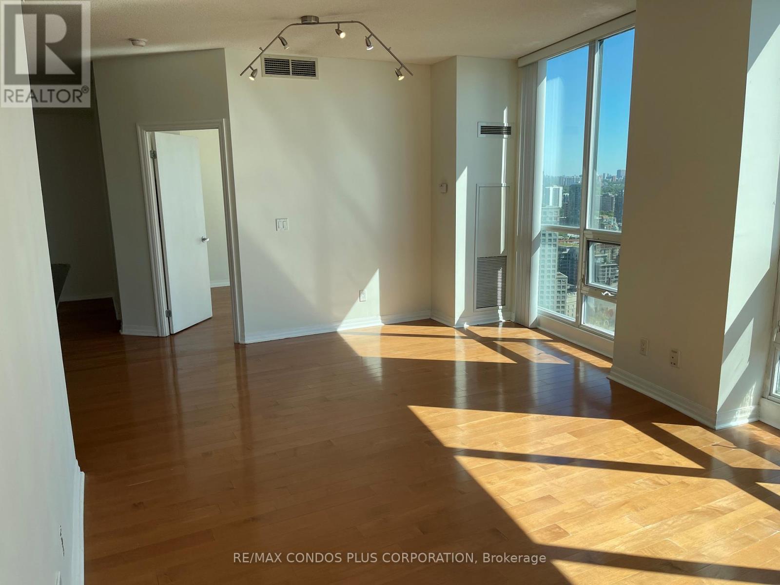 3509 - 16 Yonge Street, Toronto, Ontario  M5E 1R4 - Photo 8 - C12933984